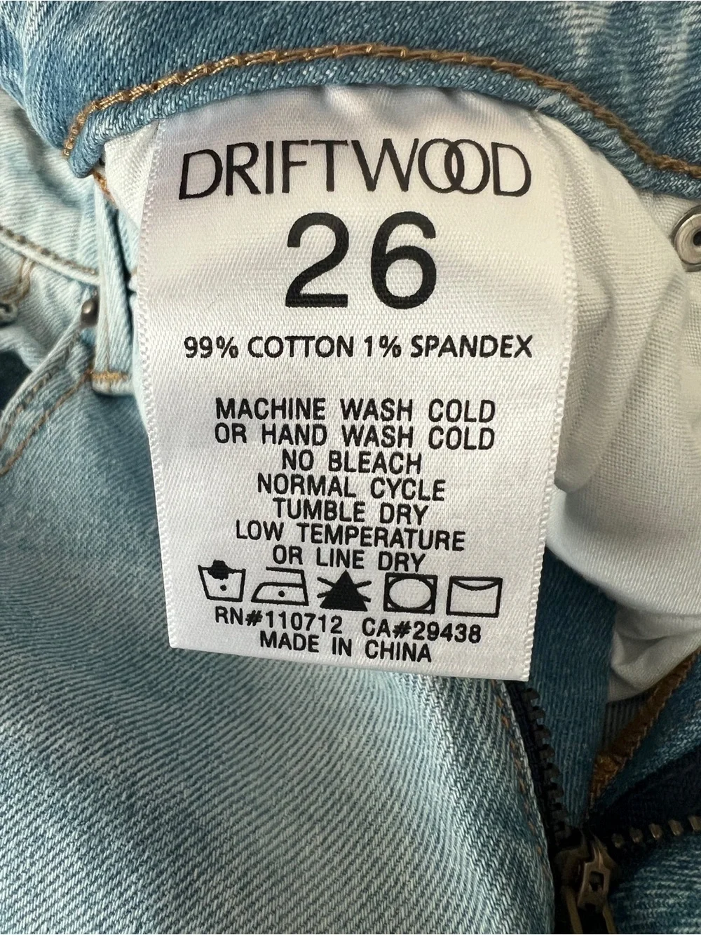 Driftwood Farrah Embroidered Flare Light Wash Jeans Size 26 - Picture 11 of 15